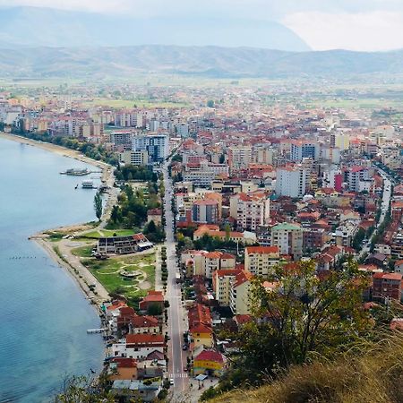 Charming House Appartement Pogradec Buitenkant foto
