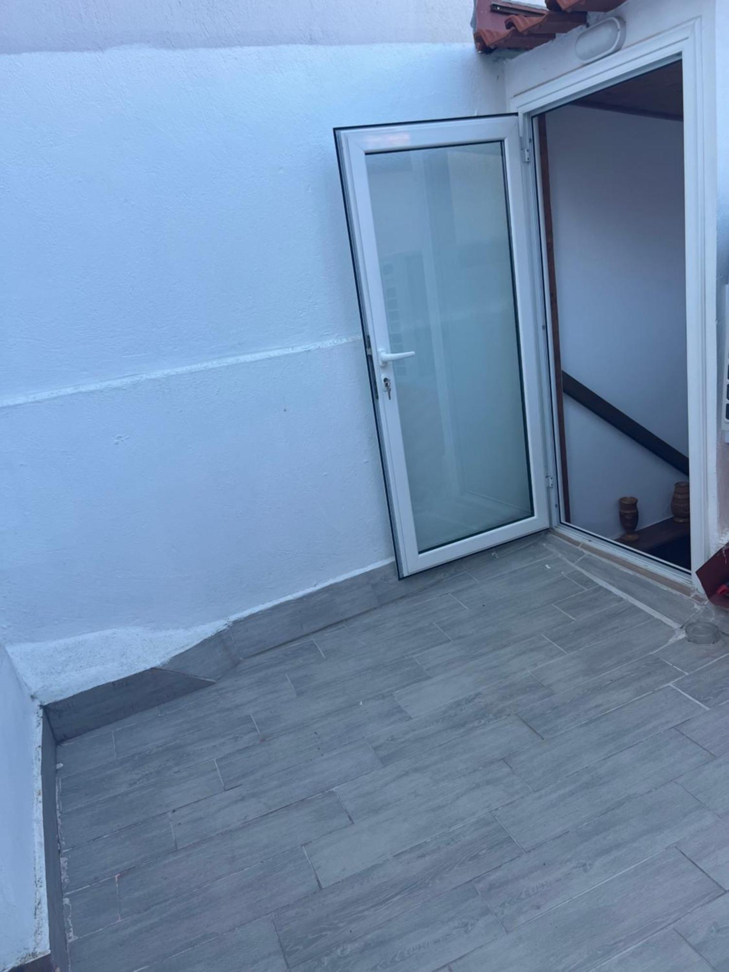 Charming House Appartement Pogradec Buitenkant foto